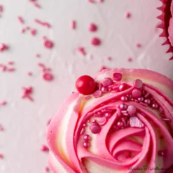 Pinke Super Streusel -Super Streusel 20201003 1 SuperStreusel Produktfotos Rosen Cupcakes 20201003 36