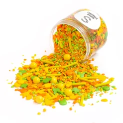 KarottenKracher -Super Streusel Produktbild Streuselmix KarottenKracher ausgekippt